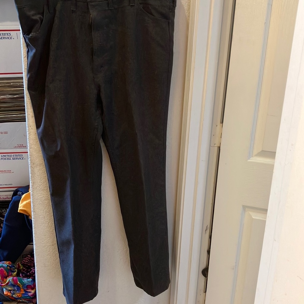 FINAL MARKDOWN Vintage wrangler slacks 44 x 32